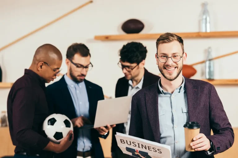 Groupe de jeune technico commercial du sport