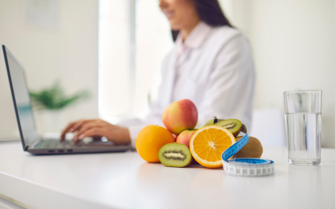 Diététicienne ou nutritionniste : le guide pour ne plus les confondre